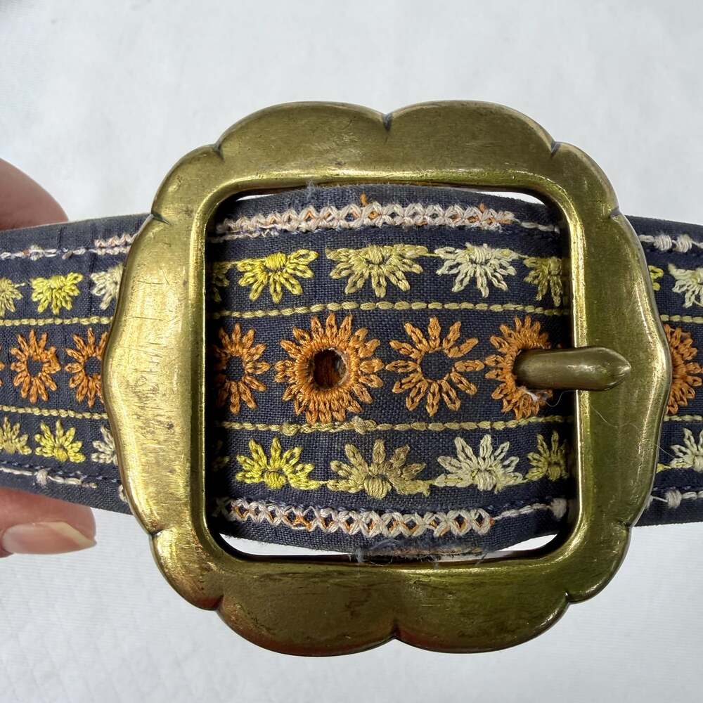 Vintage Lucky Brand Embroidered Boho Belt - Y2K Canvas & Leather Floral Strap L